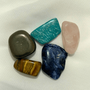 The Crystal Scoop (Randomised)